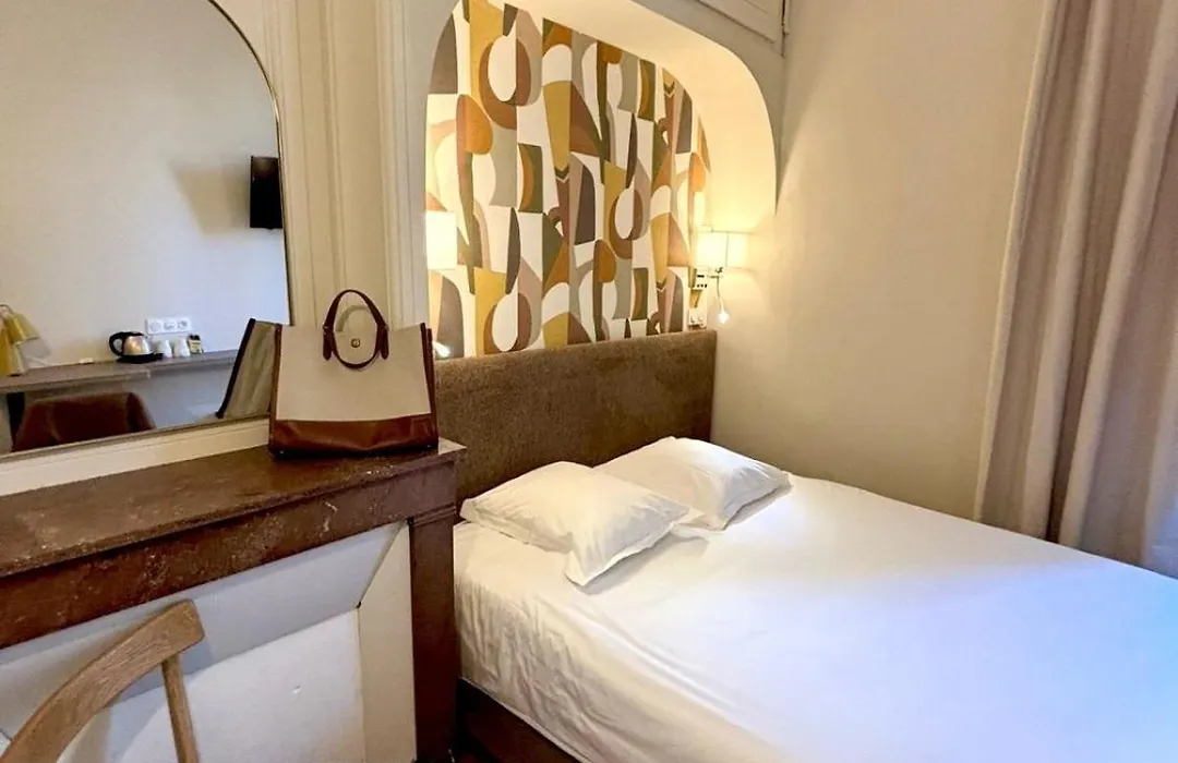 Hotel Vaubecour - Centre Lyon Ainay - Perrache-1